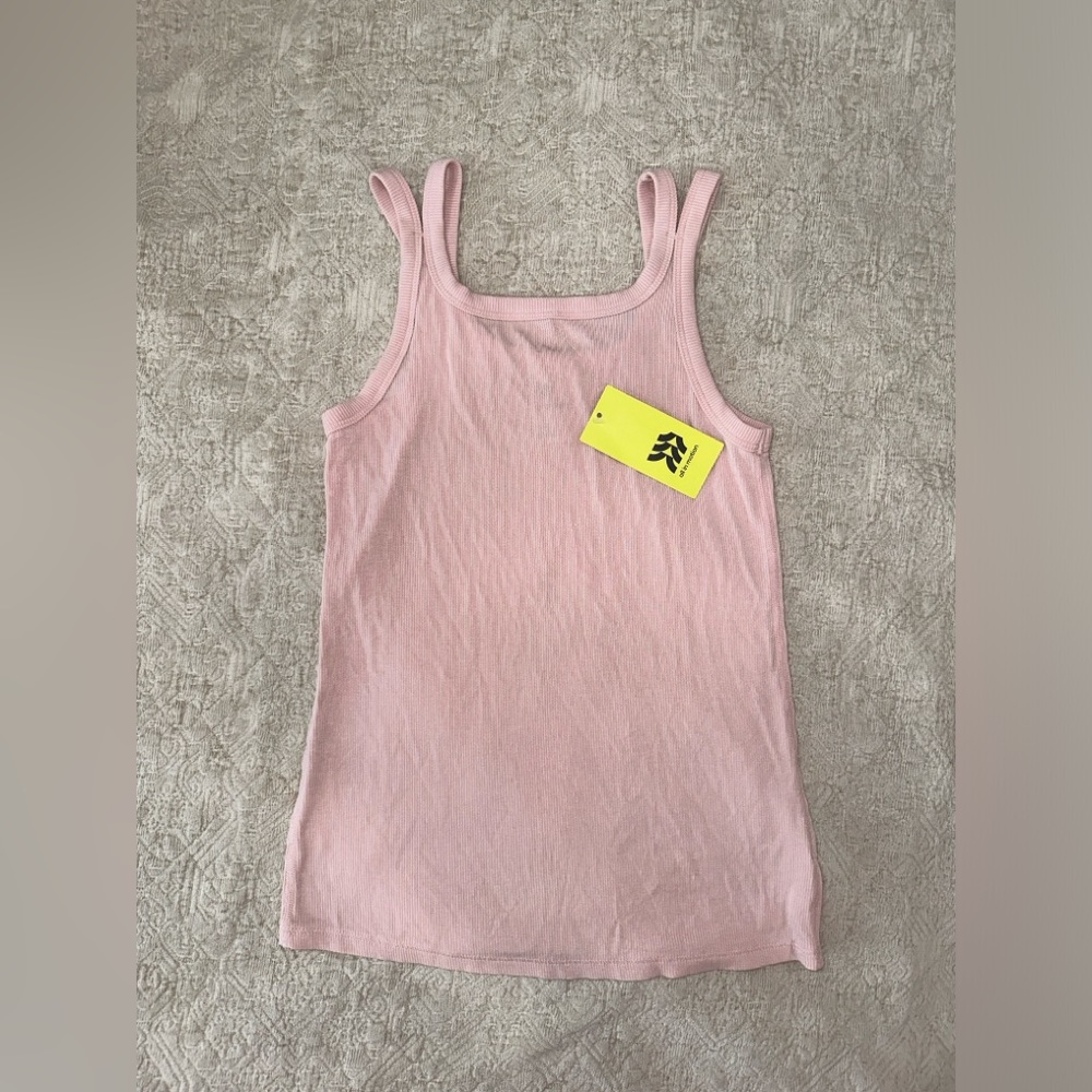 3/$15  All‎ in Motion Active Tank size M